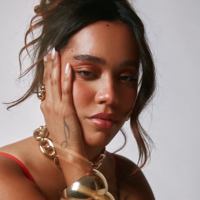 Ana K